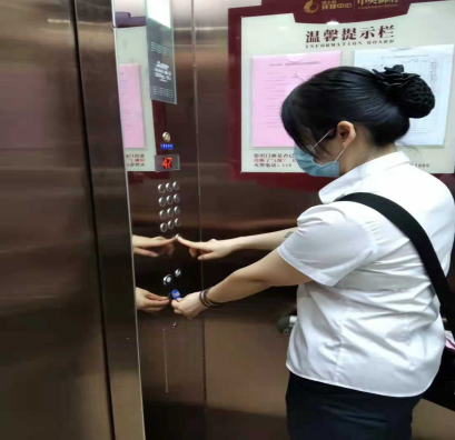 安装梯控